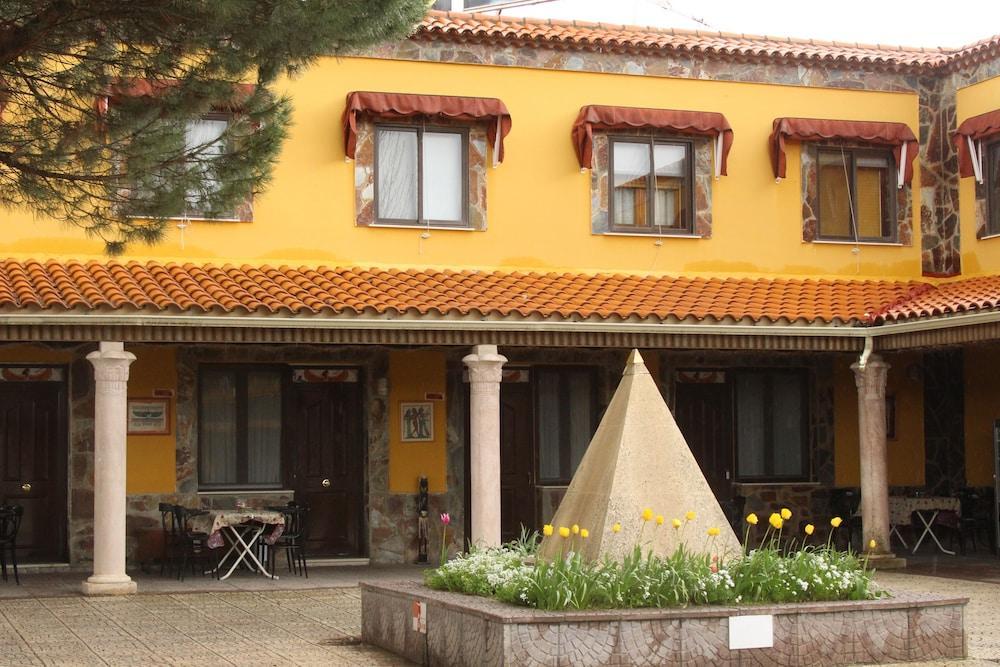 Isis De Cuenca Alojamiento Superior Arcas Exterior photo